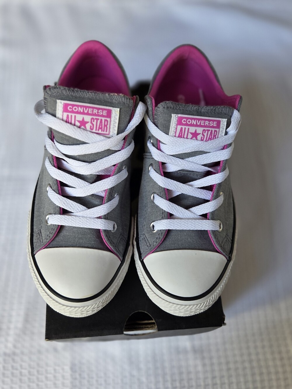 Converse Low Top Sneakers in Gray with Pink Accents